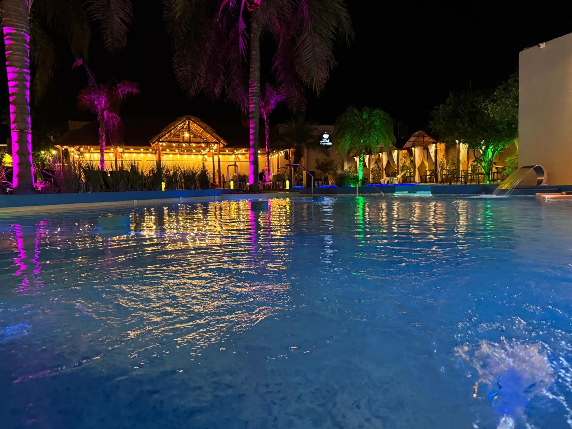 Hotel Termal Emperatriz Termas de Río Hondo Екстериор снимка